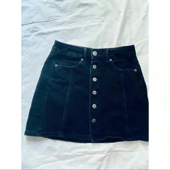 American Eagle, black jean skirt - Picture 1 of 4